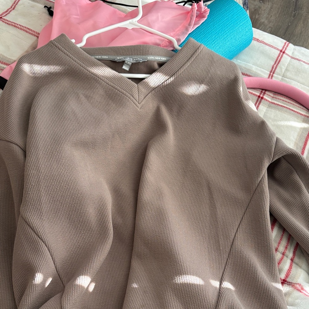 Marc New York V-Neck Sweater in Taupe